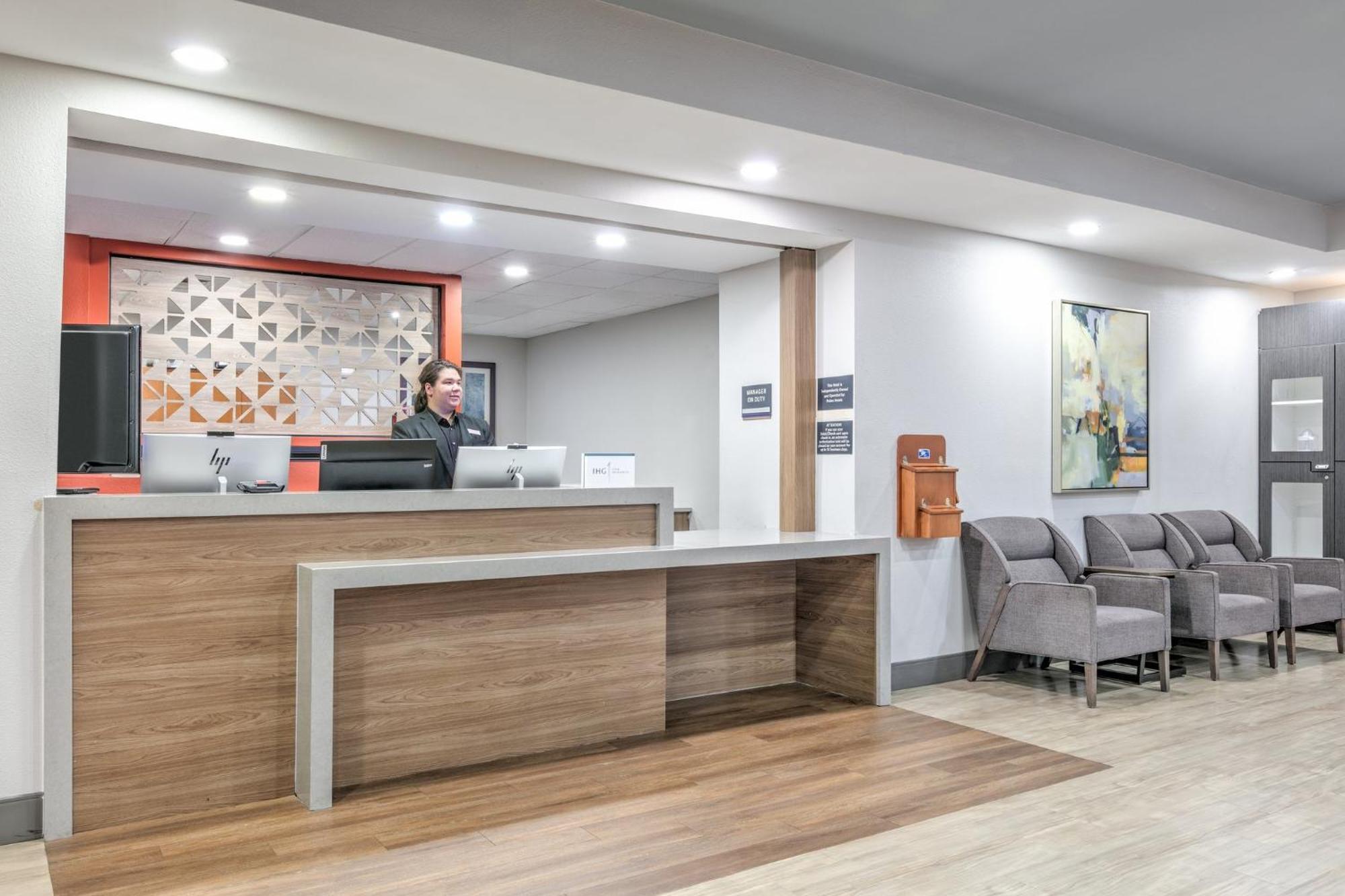 Candlewood Suites Houston I-10 East By Ihg Exterior photo